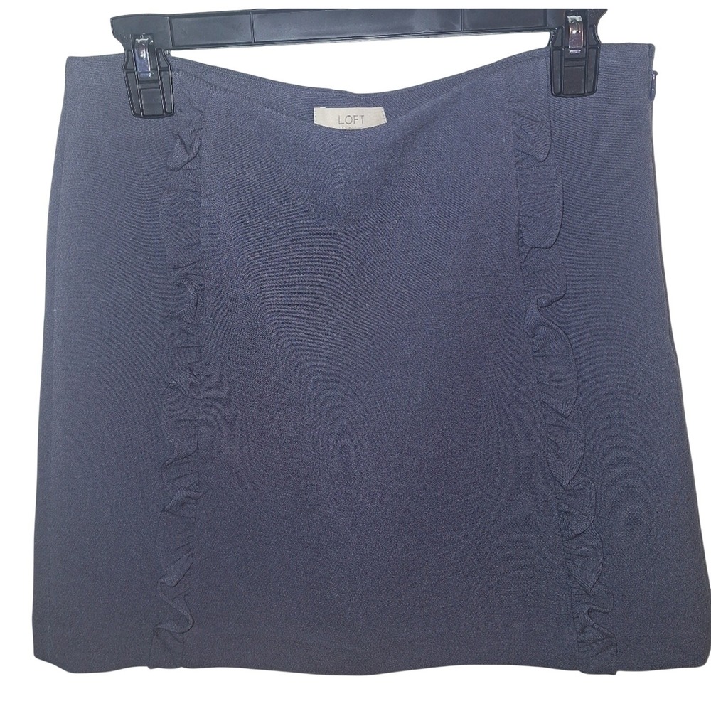 LOFT Gray Size 6 Side Zip‎ Skirt Front Ruffle Business Casual Office Careerwear